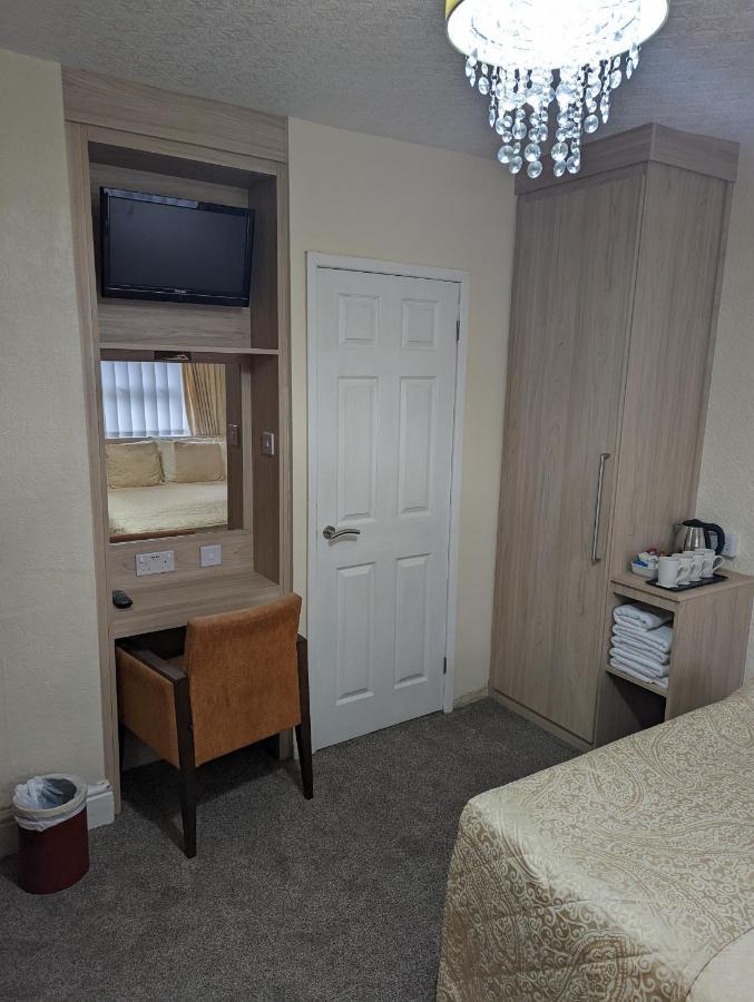 Bed and Breakfast The Stafford Blackpool Exterior foto