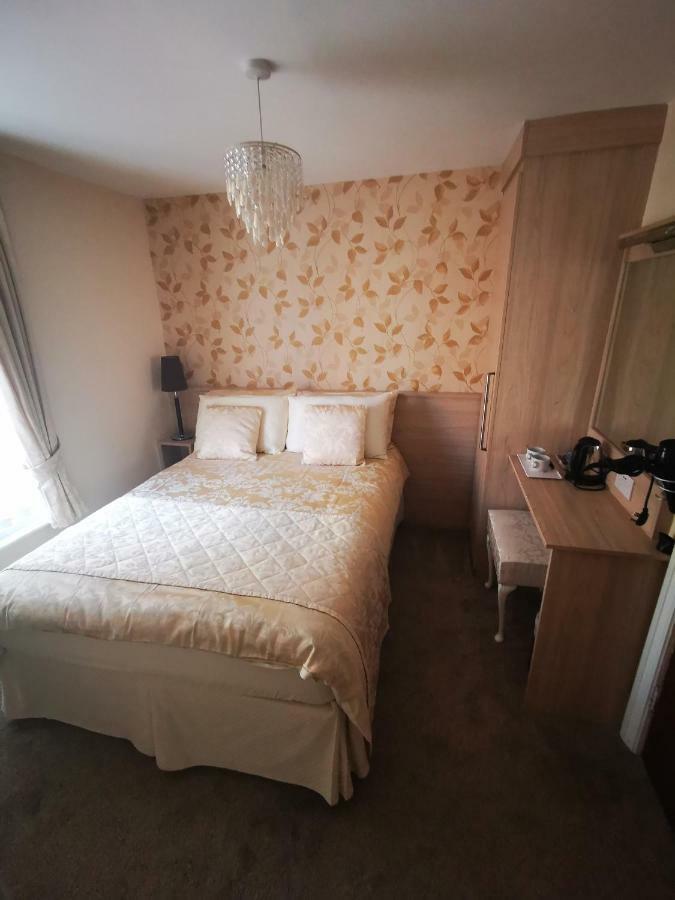 Bed and Breakfast The Stafford Blackpool Exterior foto